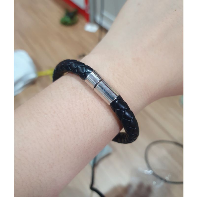 Gelang kulit Branded band botte9a /gelang Tangan Wanita branded Band bahan kulit Gt706