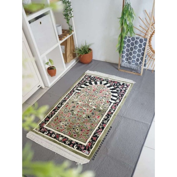 SAJADAH RAUDHAH ASLI MADINAH merk MINWAL