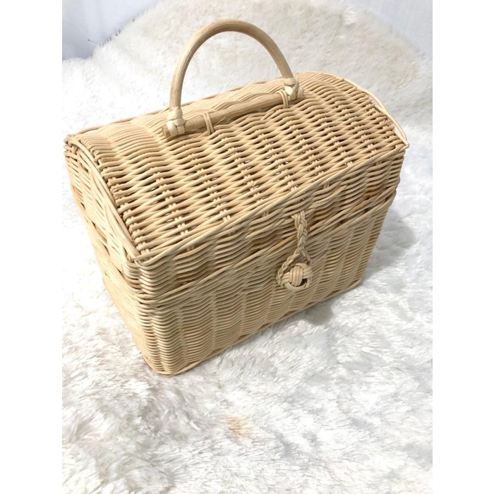 

Keranjang Rotan Hampers Natal Lebaran Tutup Kancing Model Harta Karun 042