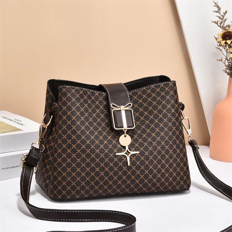 Tas Selempang Wanita Import Tas Bahu Slingbag Wanita Tas Import Wanita TF7882