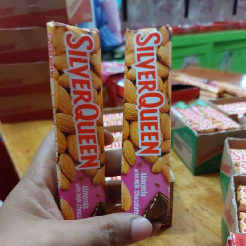 SilverQueen Almond 25g