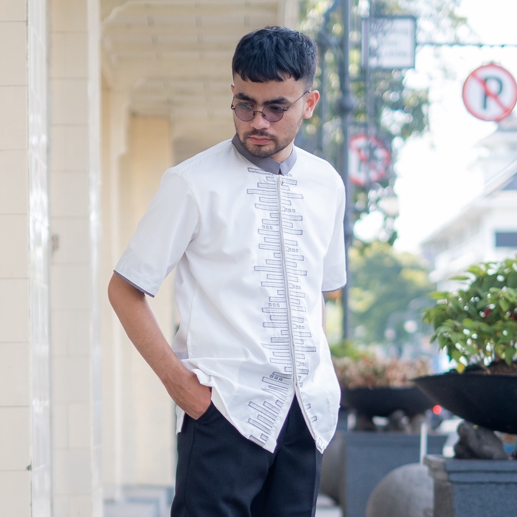 baju kemeja koko muslim pria dewasa bordir putih tulang alkinan akt041 katun toyobo lengan pendek
