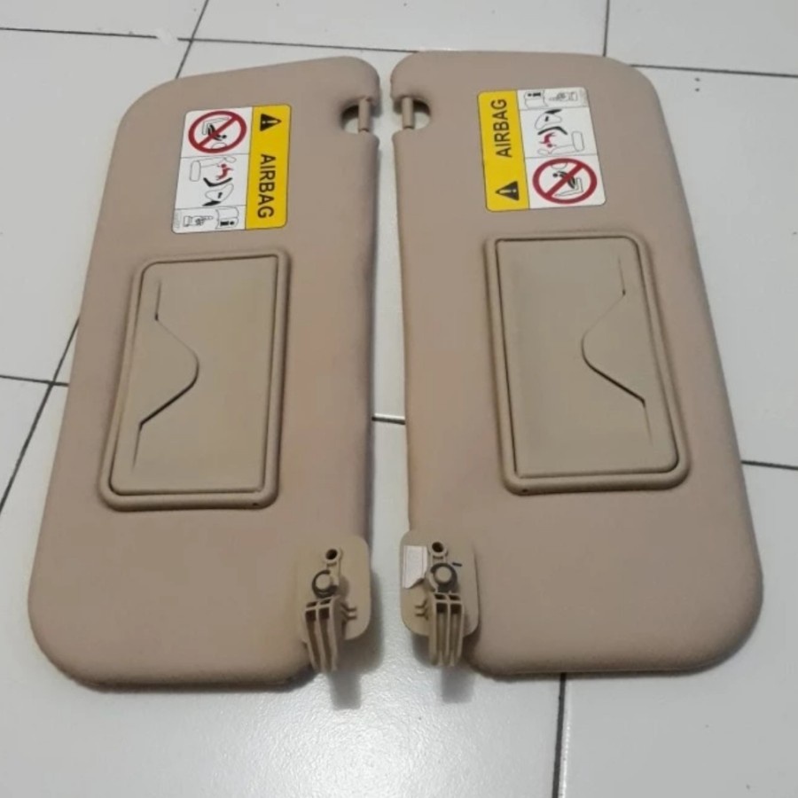 Sunvisor Kiri Pelindung Matahari Asli Mitsubishi Xpander Tahun 2017 - 2021