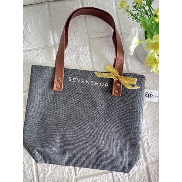 

tas souvenir custom nama tas simpel denim