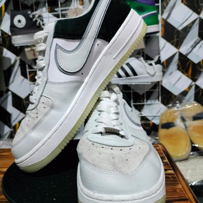 Sepatu second Nike Air Force 1 Low '07