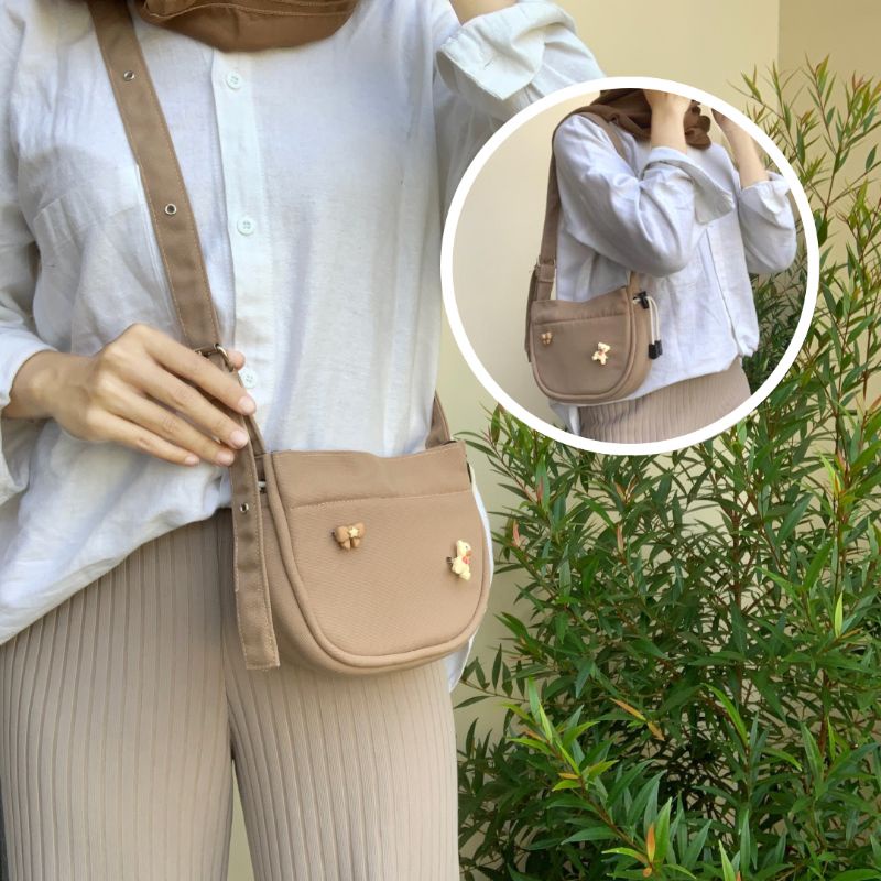 Celah Langit Kimmy Versi 2 l Tas Wanita Kanvas