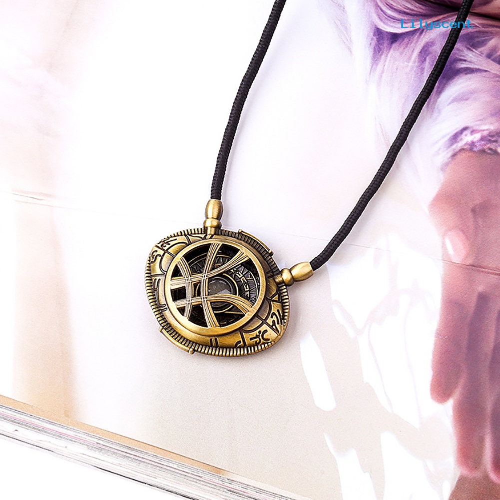 Ls Unisex Glow in Dark Luminous Eye of Agamotto Liontin Kalung Perhiasan Hadiah