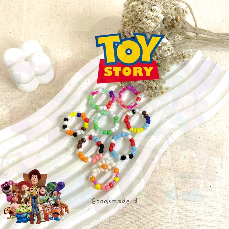 CINCIN MANIK INSPIRED BY TOY STORY