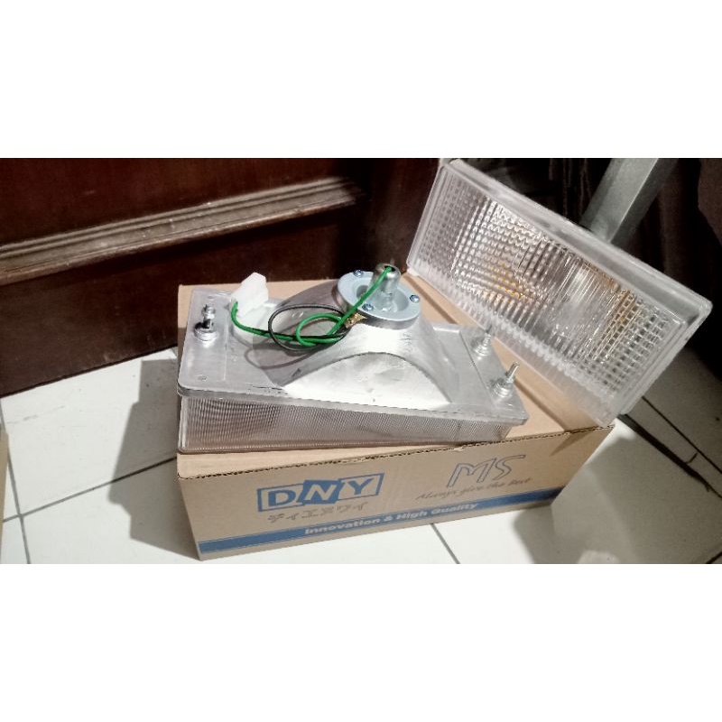 lampu kabut  lampu bemper Fuso fighter kristal harga sepasang