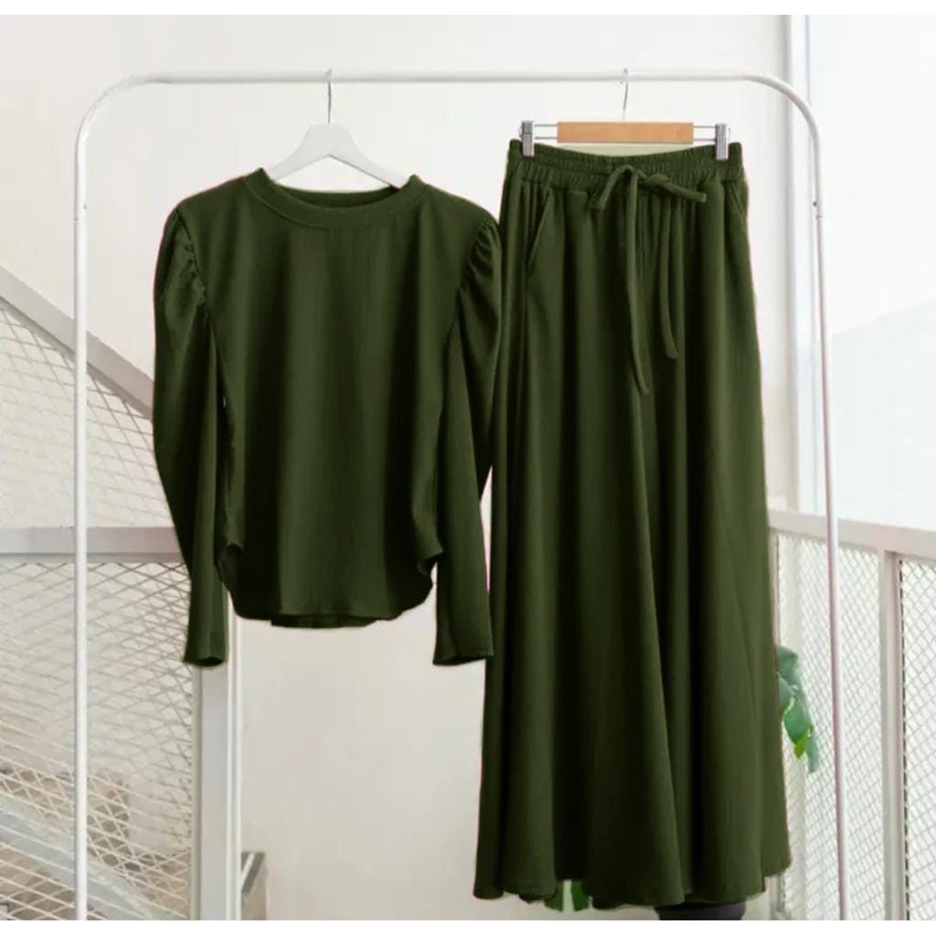 SET AKARI KNIT FASHION PAKAIAN WANIT SETELAN ATASAN DAN CELAN BAHAN MANGGO KNIT EDHM