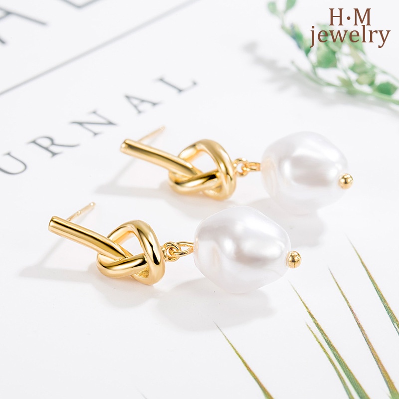 Anting Mutiara Barok Retro2023Terbaru Cahaya Mewah Temperamen Tekuk Dan Hitches Earrings