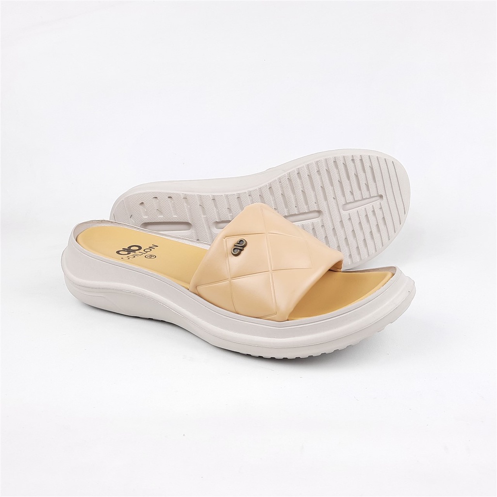 Sandal slop wanita Odillon Pi.009 36-40