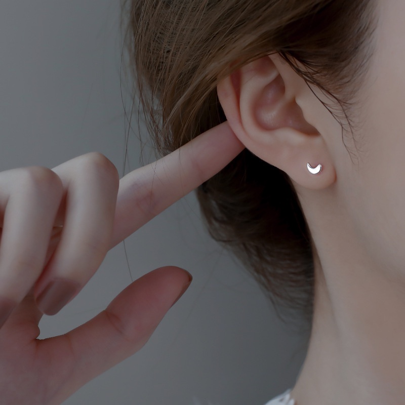 Papaozhu Korea s925 Perak Kecil Bulan Bintang Stud Anting-Anting Untuk Wanita Perempuan Trendi Pakaian Sehari-Hari Anting-Anting Sederhana Fashion Telinga Perhiasan