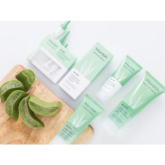 ❤ jselectiv ❤ WARDAH NATURE DAILY ALOE HYDRAMILD Facial Wash | Essence Toner | Multifunction Gel (Pelembap Serba Guna) | Moisturizer Cream | Hand Wash | WARDAH NATURE DAILY ALOE HYDRAMILD Series