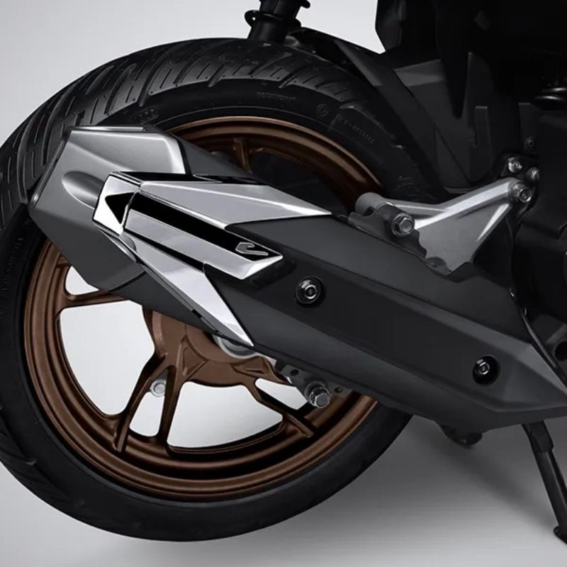 garnish cover muffler vario 125 new