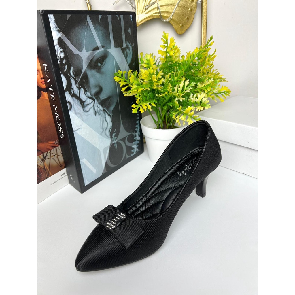 2Step-SYD913-12 Sepatu pantofel heels wanita 6cm bahan kain bergaris size 36-40