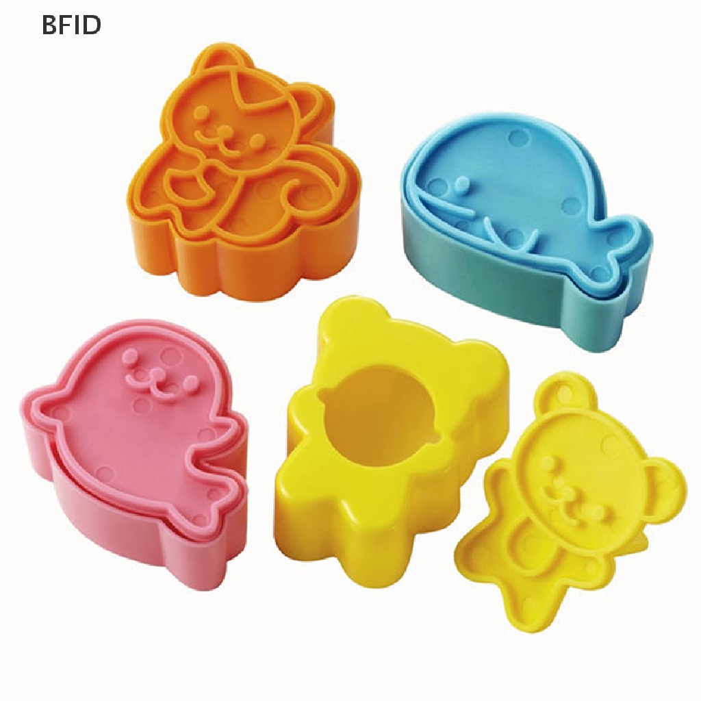 [BFID] 4pcs/set Lucu Samll Dolphin Samll Seal Squirrel Bear Sandwich Cookie Mold Pemotong Pemotong Cookie Kue Decorag Cetakan Alat Mini Sandwich Die Rice Ball Mold Alat Dapur [ID]