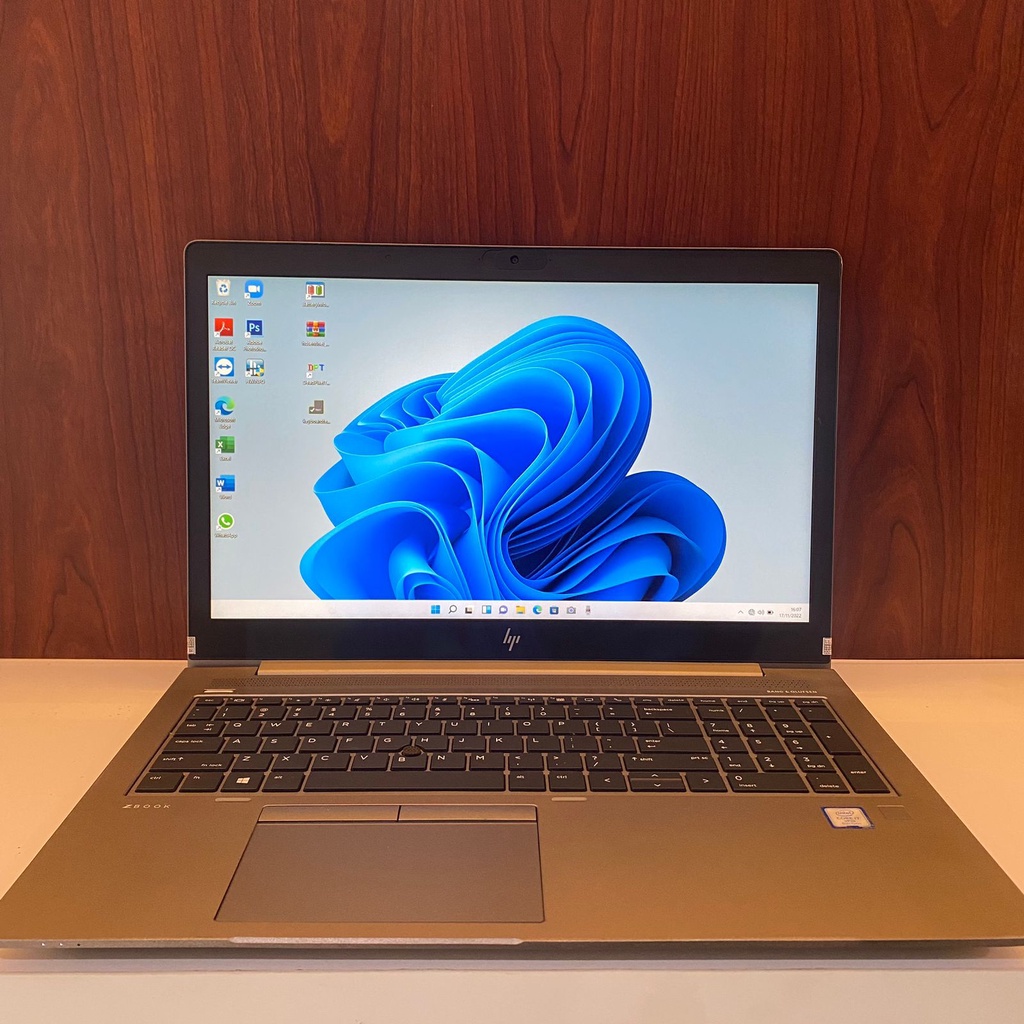 HP Zbook 15u G5 Intel Core i7 8650u RAM 32GB SSD 512GB SALE 