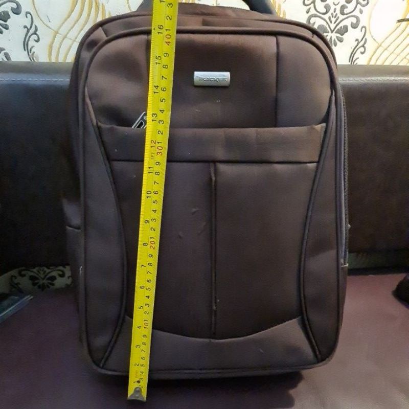 TAS TRACKER PRELOVED ORI