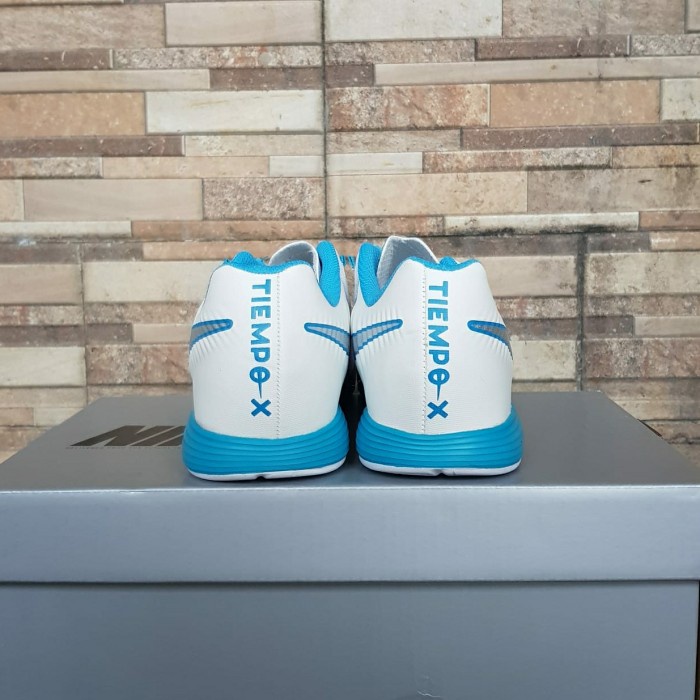 SEPATU FUTSAL NIKE TIEMPO FINALE2 WHITE BLUE IC