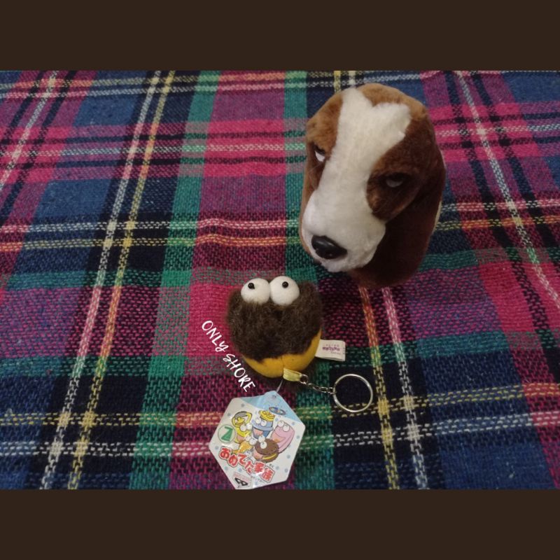 Gantungan Kunci Boneka Kecil Donat Cokelat Banpresto