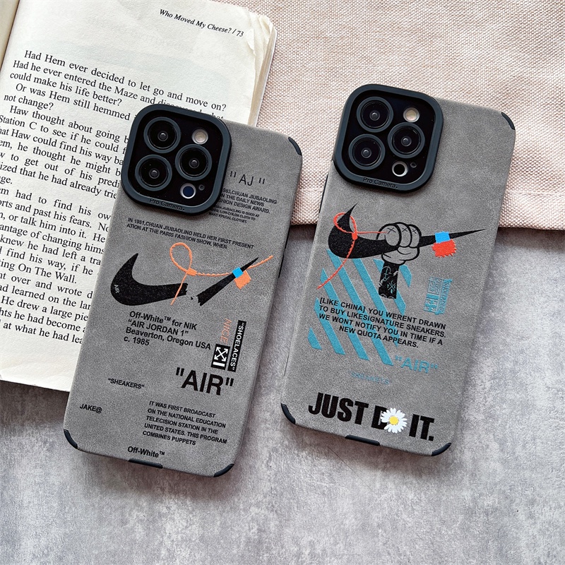 Casing logo brand Sepatu fashion Mewah case iPhone 14 Pro Max Plus case Iphone13 12 11 Pro Max suede Tertutup Penuh shockproof Penghilang Panas Cangkang Lembut Melindungi Penutup Belakang