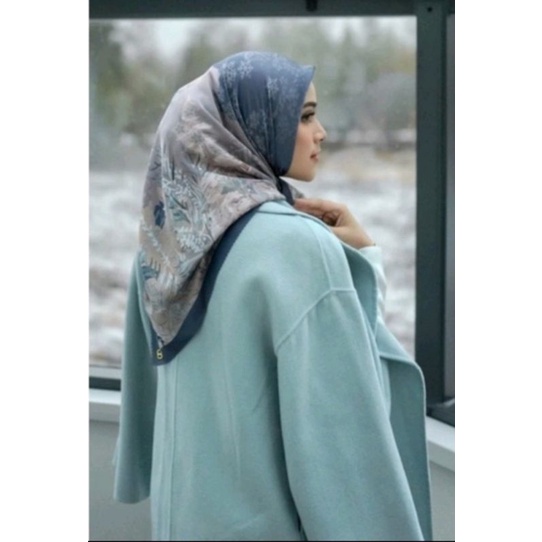 Buttonscarves frozen Mirage