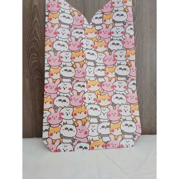 

Kertas Kado