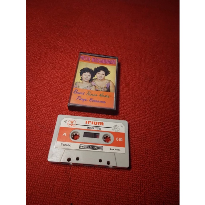 Pattie Bersaudara Bersama (kaset pita)