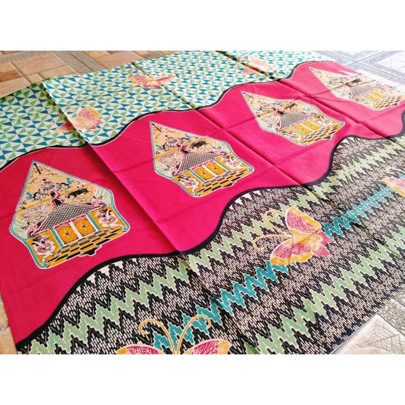 Kain Batik Solo katun printing motif wayang Gunungan merah