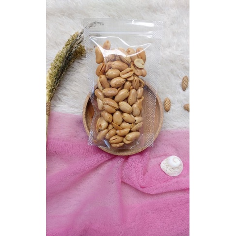 

Kacang bawang 75gr / Kacang bawang renyah / Kacang bali / Kacang Bawang Renyah / Kacang bawang goreng