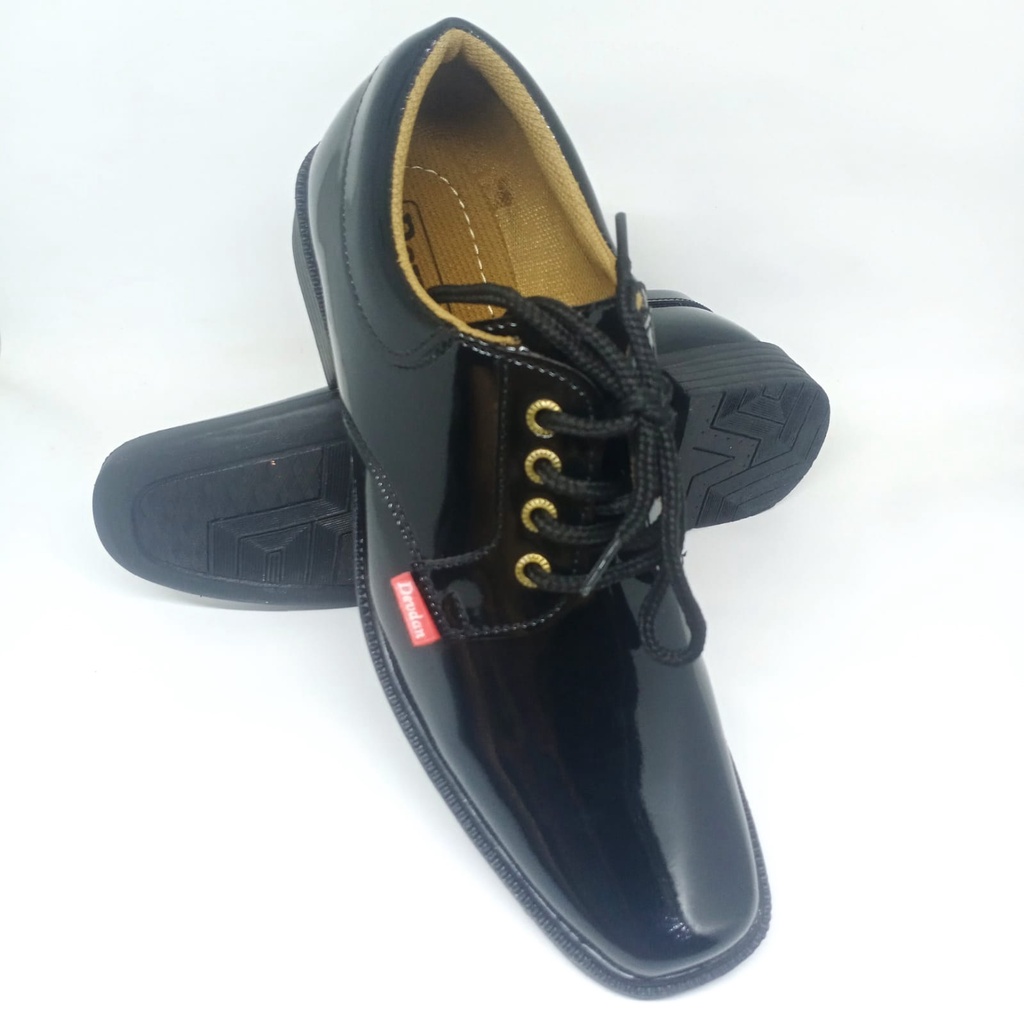 Devdan Sepatu Pantofel Pria Tali Glossy Kilap Santai Kasual Kerja Kuliah Kantor Hitam Coklat 3 Cm D10