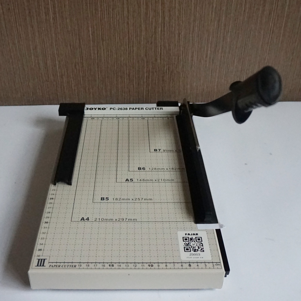 

CUT CHIP F4