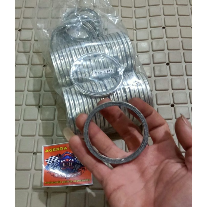 Packing Sambungan Knalpo tengah satria fu / SIlencer Satria FU tengah(Besar) Harga 1pcs