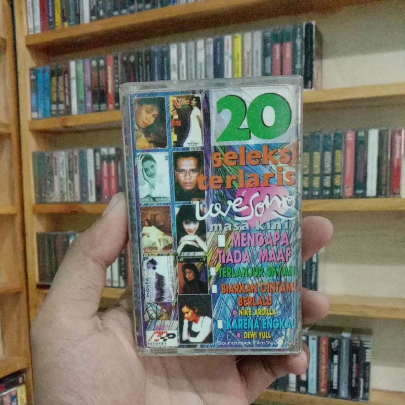 Kaset Pita 20 seleksi terlaris (nike ardilla, poppy mercury, chrisye, ratih purwasih, betharia sonat
