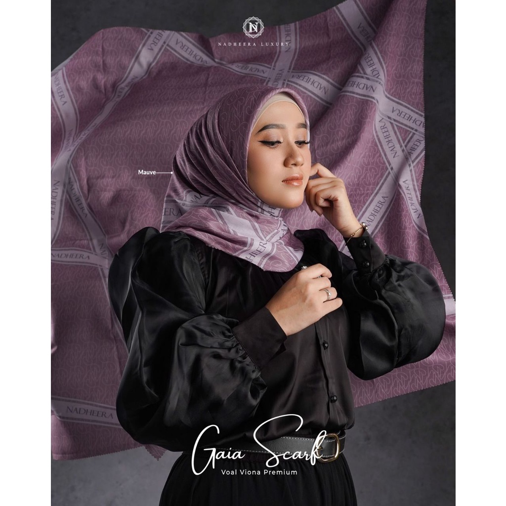 Gaia Scarf by Nadheera Luxury | Hijab Segiempat Nadheera | Kerudung Nadheera | Hijab Motif Terbaru