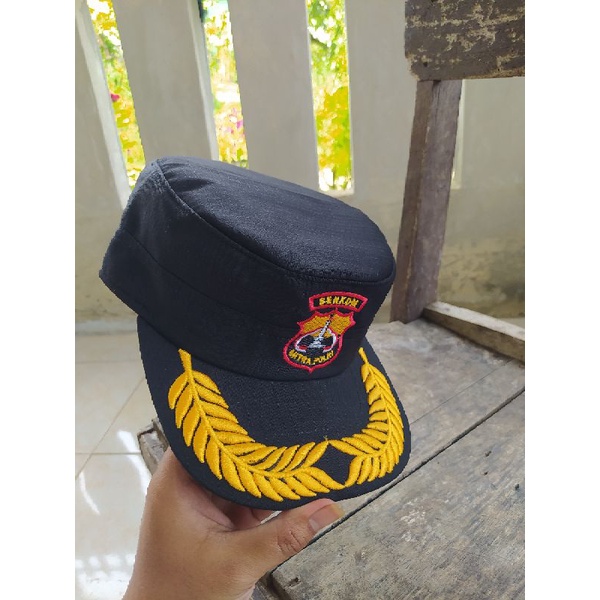 topi komando senkom