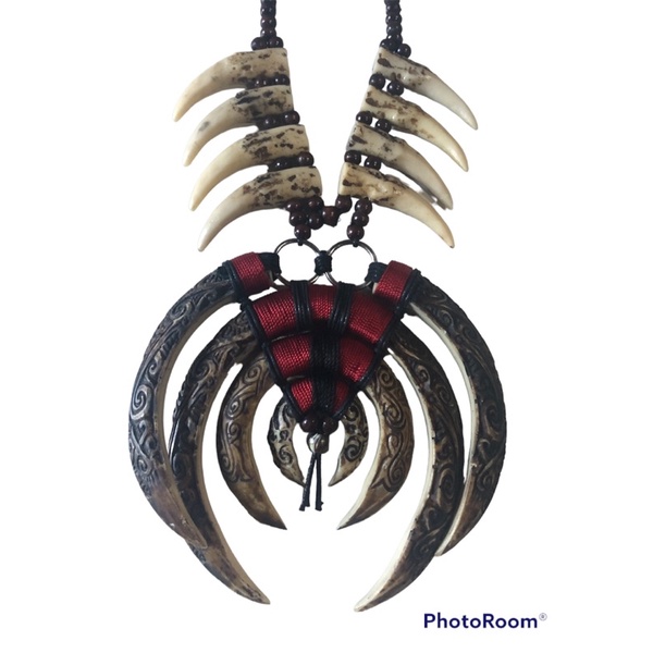 kalung etnik dayak model ukir kalimantan