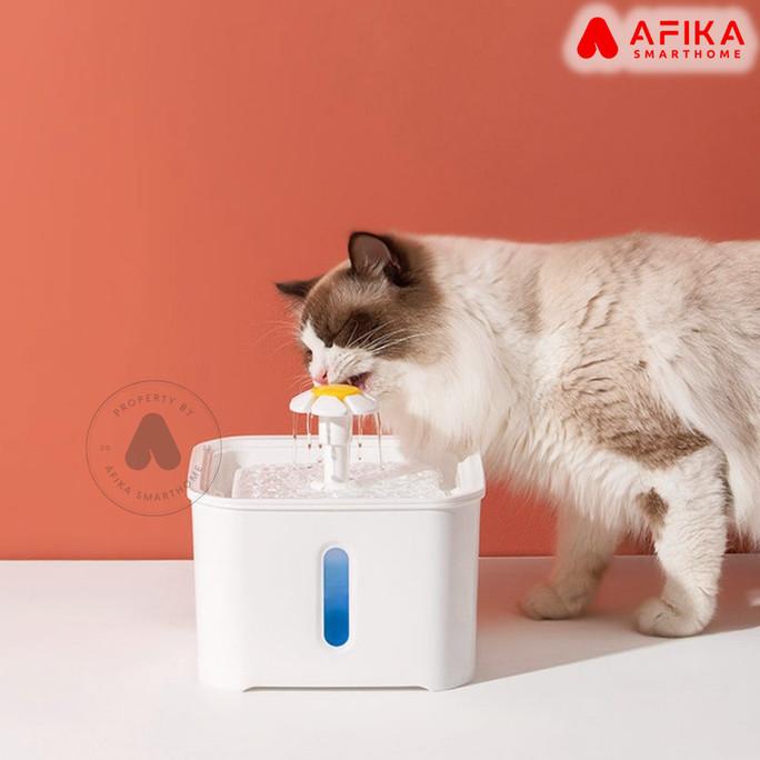 Water Dispenser Tempat Minum Anjing Kucing 2.5 Liter
