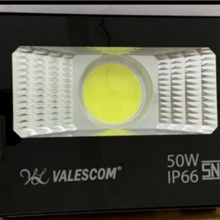 Lampu Sorot Tembak Led 50Watt Valescom Anti Air Kap Sorot