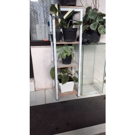 meja tatakan pot bunga, aquarium, dari besi holo 2x2