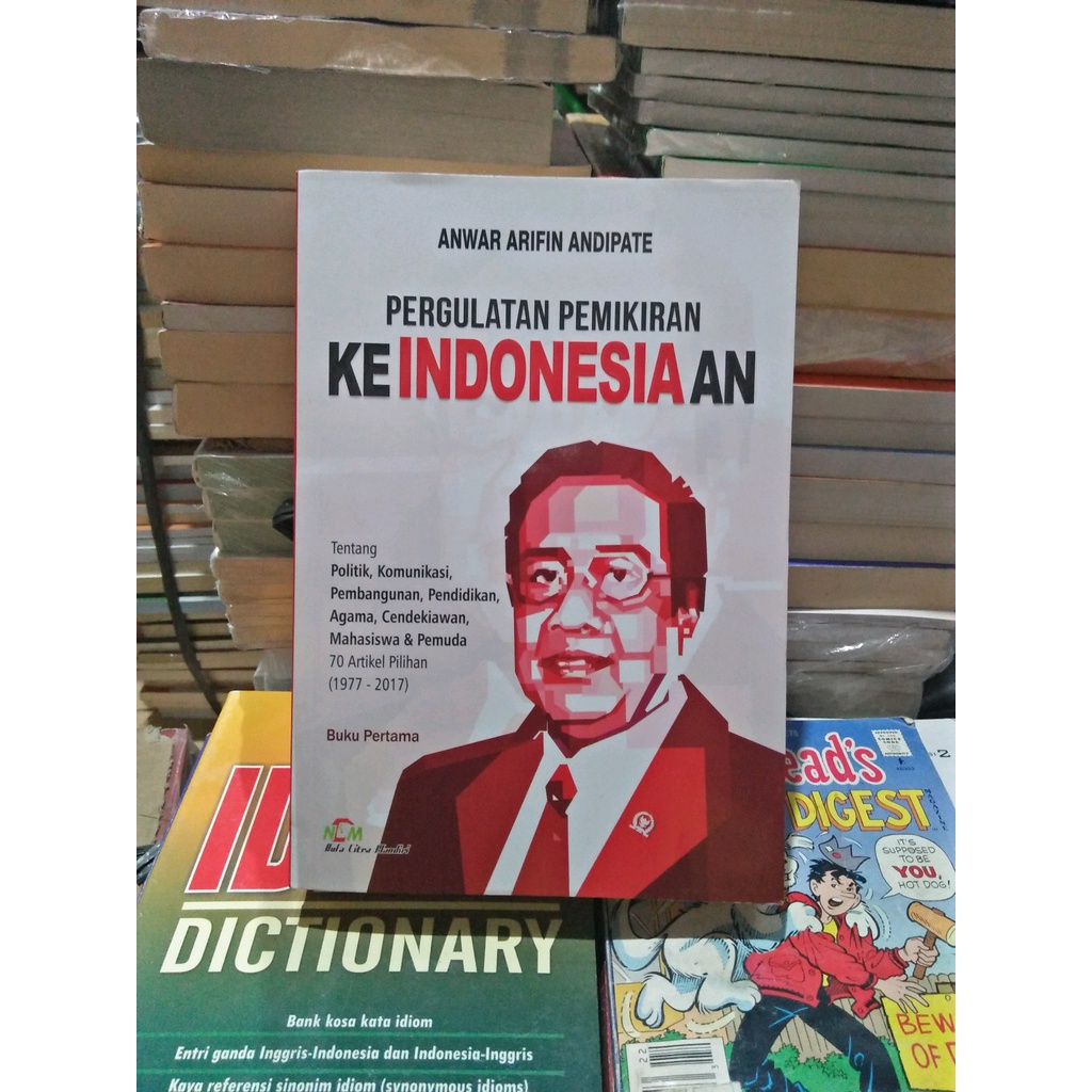 PERGULATAN PEMIKIRAN KEINDONESIAAN bekas mulus