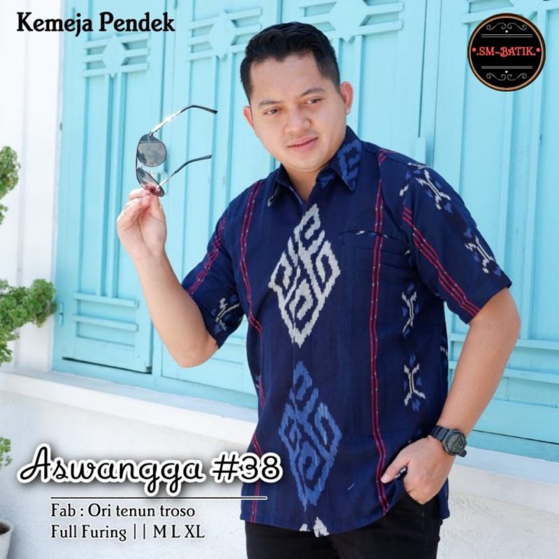 KEMEJA TENUN BATIK LENGAN PENDEK TROSO NAVY