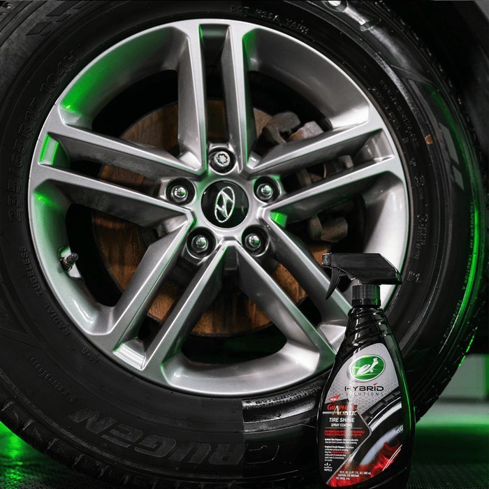 Turtle Wax Hybrid Solutions Graphene Acrylic Tire Shine Spray Coating