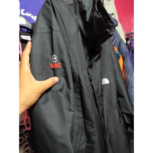thrift thrifting jaket outdoor tnf the north face gortex