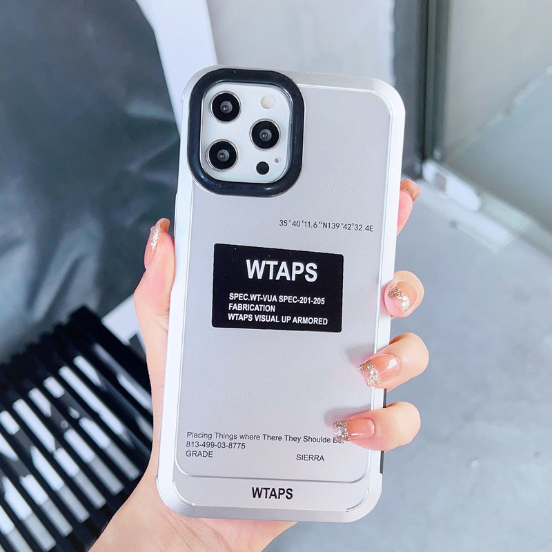 IPHONE Trend Minimalist WTAPS label Casing Ponsel Akrilik Untuk Iphone13 12 Pro Max All-inclusive Pelindung Lensa Kamera Silikon Shockproof Cover