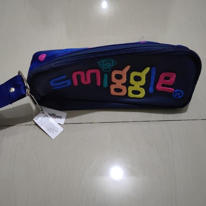 

SMIGGLE PENCIL CASE NEW ORIGINAL UH654OIK