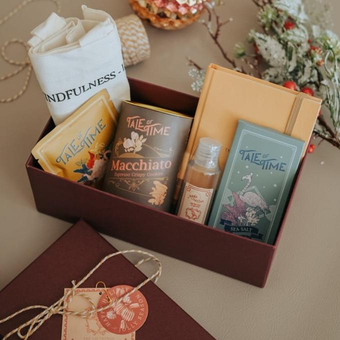 

NOEL- Thegifthings christmas hampers natal / parcel new year / cookies