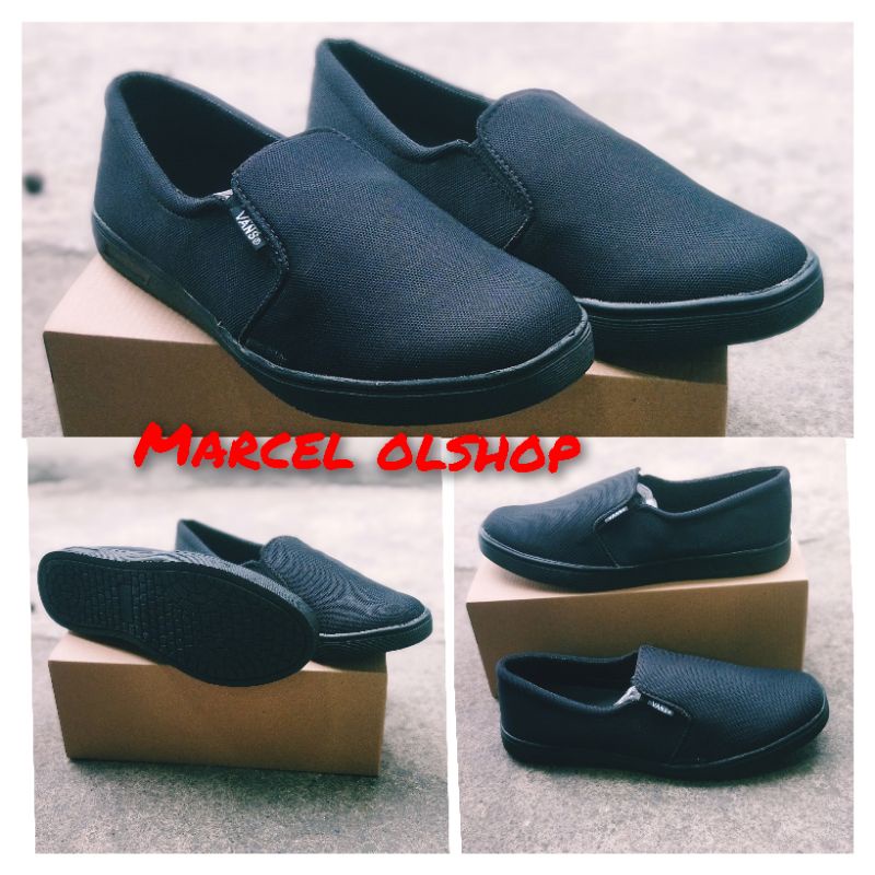 Sepatu slip on hitam polos sepatu snaekers