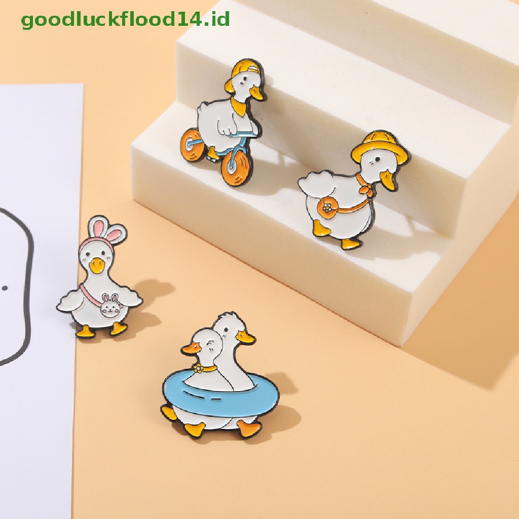 [GOOGFOUR] Pin Enamel Hewan Yang Indah Bebek Angsa Belanja Berenang Bersepeda Bros Tas Kerah Pin [TOP]